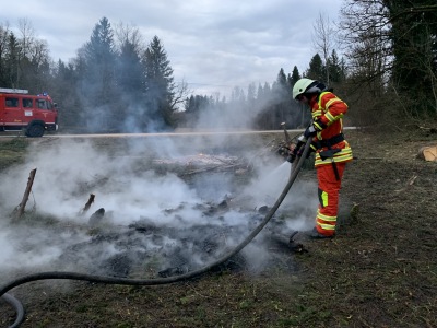 Einsatz 17.03.2020 – Holzerfeuer