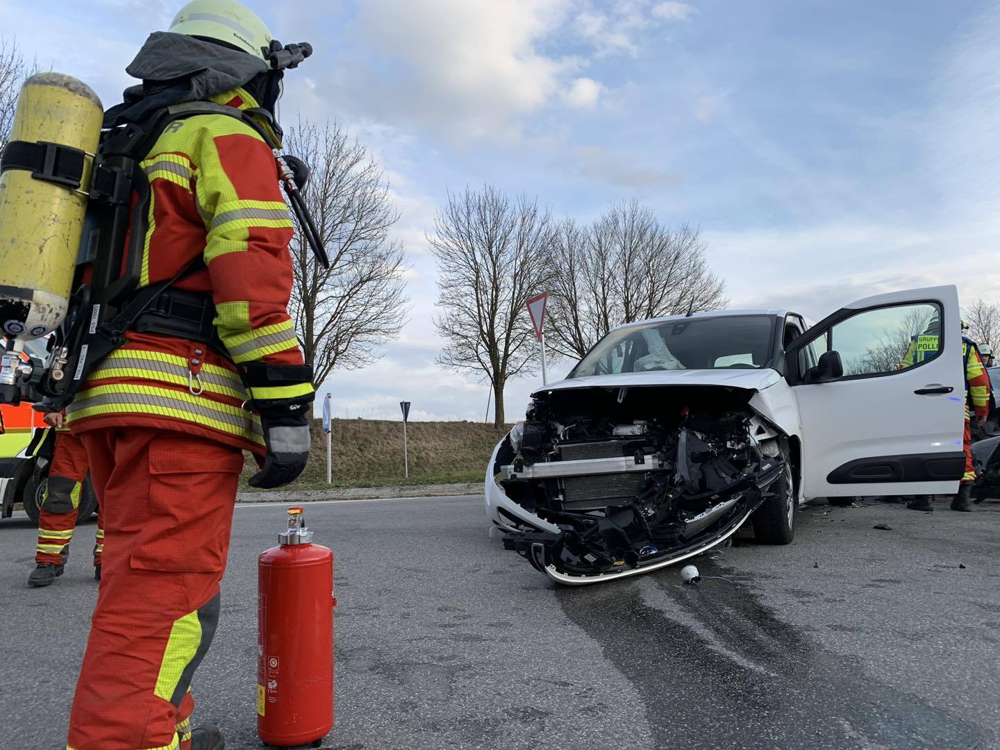 Einsatz 19.02.2023 – Verkehrsunfall B 472